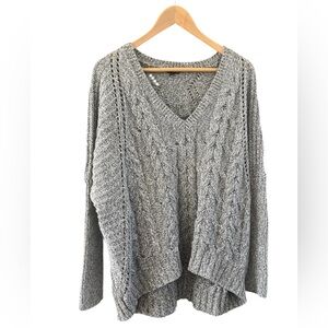 Express Sweater Women's Medium Gray Marled Cable Knit V-Neck Oversized Slouchy
